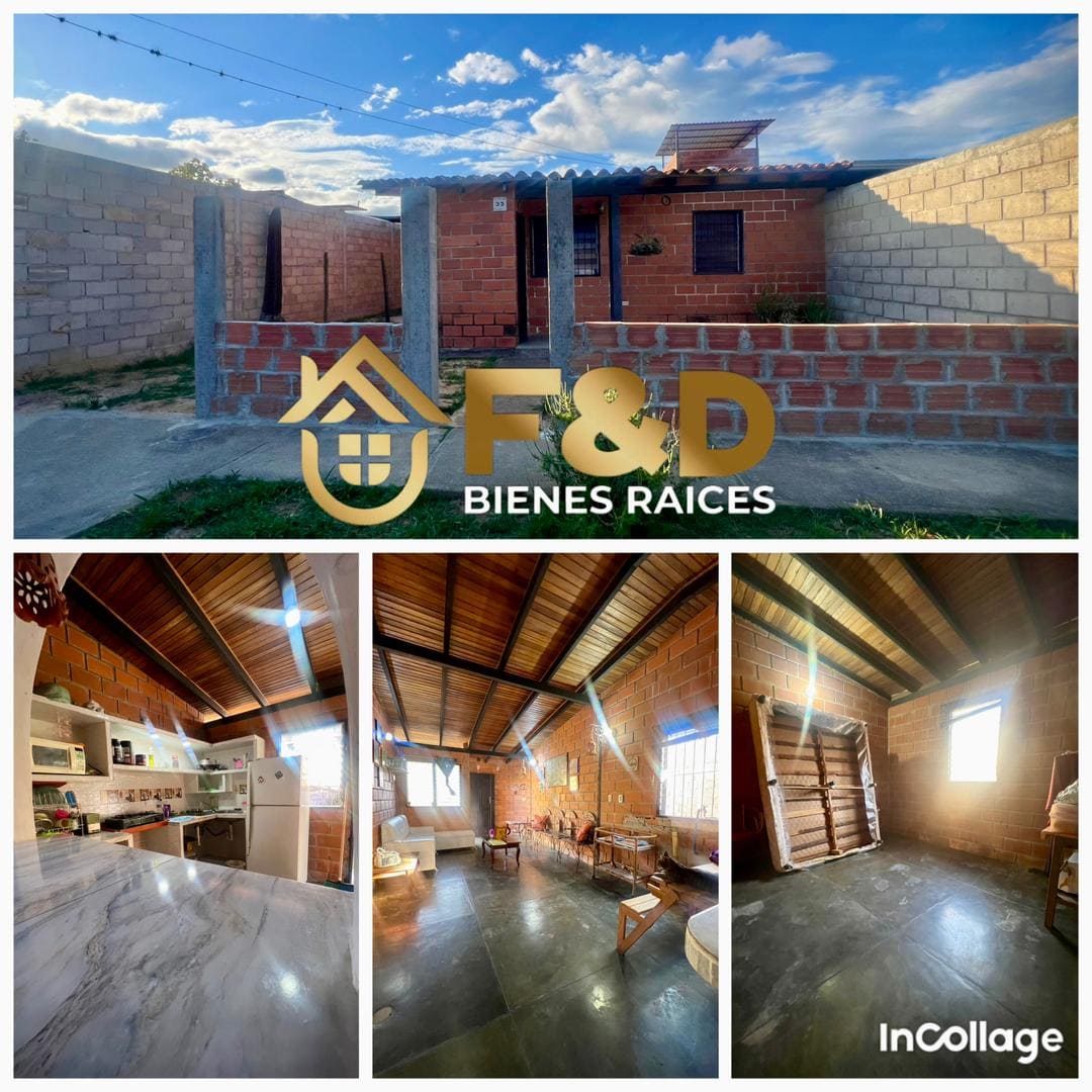 CASA EN LA TUQUERENA